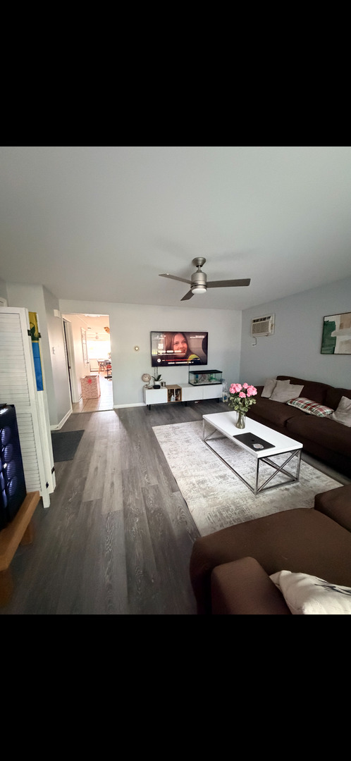263 Nordic Road, Unit 2 Bloomingdale, IL 60108 - Photo 8 of 10