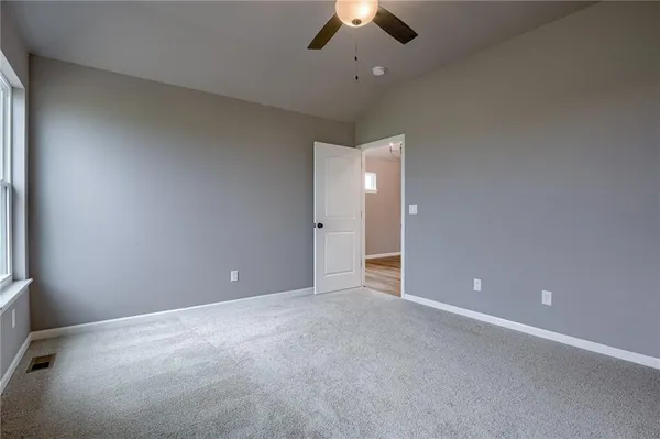 $402,408 | 18400 West 205th Terrace, Spring Hill, KS 66083