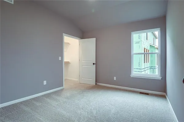 $402,408 | 18400 West 205th Terrace, Spring Hill, KS 66083