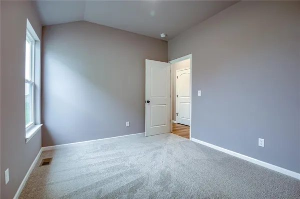 $402,408 | 18400 West 205th Terrace, Spring Hill, KS 66083