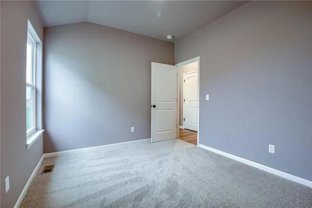 $394,934 | 18400 West 205th Terrace, Spring Hill, KS 66083