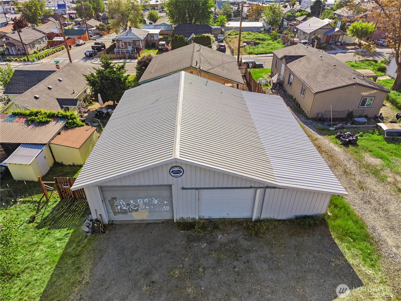 802 South Chelan Avenue Wenatchee, WA 98801 - Photo 3 of 40 an aerial view of a house with a yard