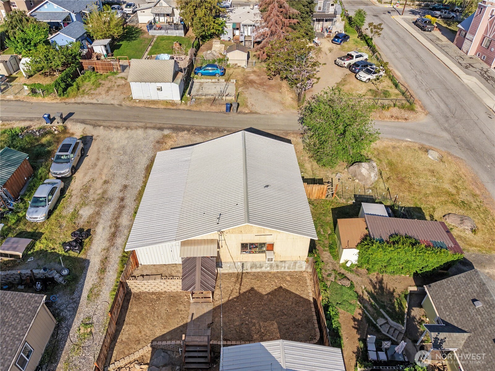 802 South Chelan Avenue Wenatchee, WA 98801 - Photo 35 of 40 an aerial view of a house with outdoor space