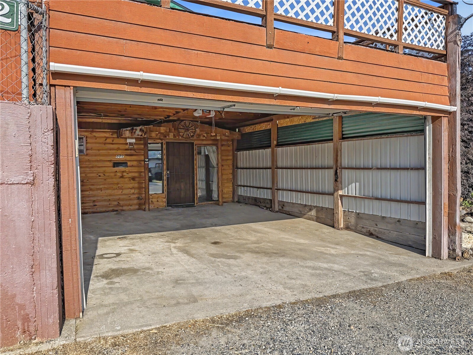 802 South Chelan Avenue Wenatchee, WA 98801 - Photo 10 of 40 a view of a garage door