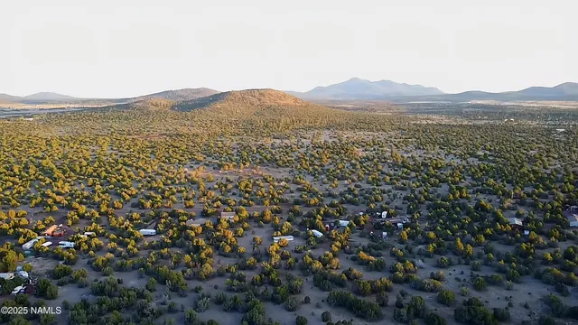 $379,000 | 424 East Greenbriar Drive, Williams, AZ 86046