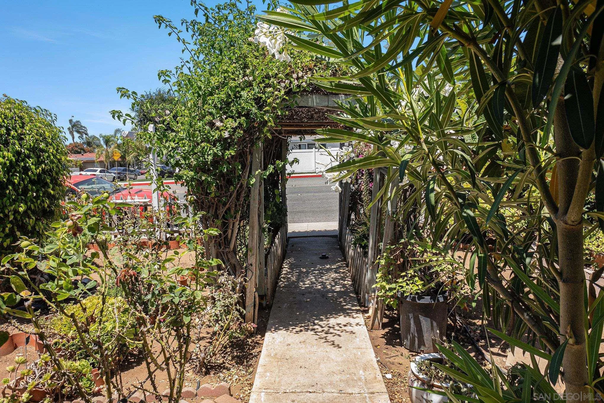 74 E Street Chula Vista, CA 91910 - Photo 28 of 56 a picture of flowers