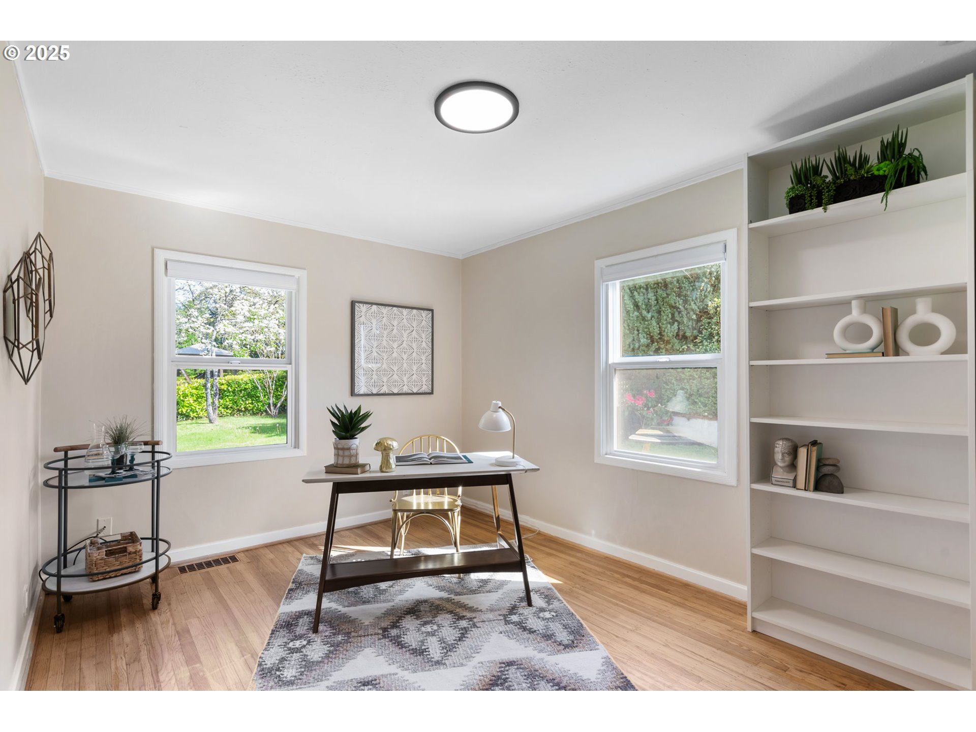 8075 Southwest Valley View Court Portland, OR 97225 - Photo 13 of 23 Gallery Image 13