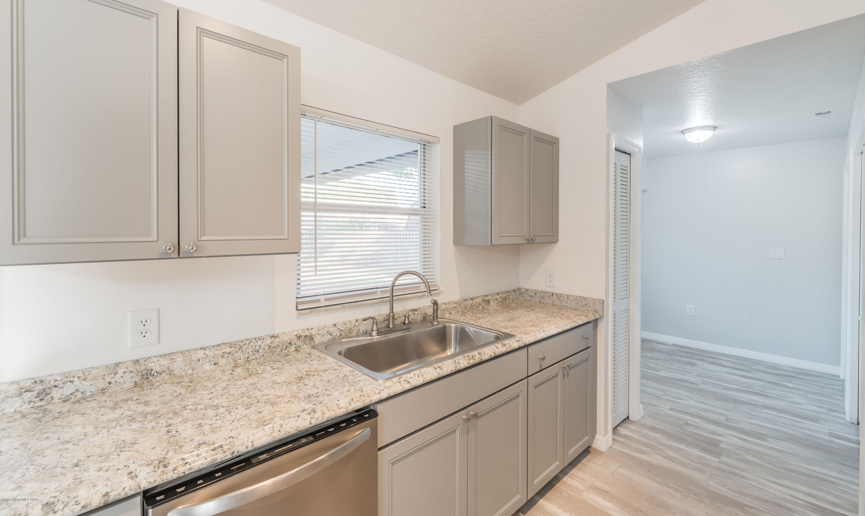 6880 Bryant Road Cocoa, FL 32927 - Photo 11 of 27 6880BryantRd(51of106)-HDR