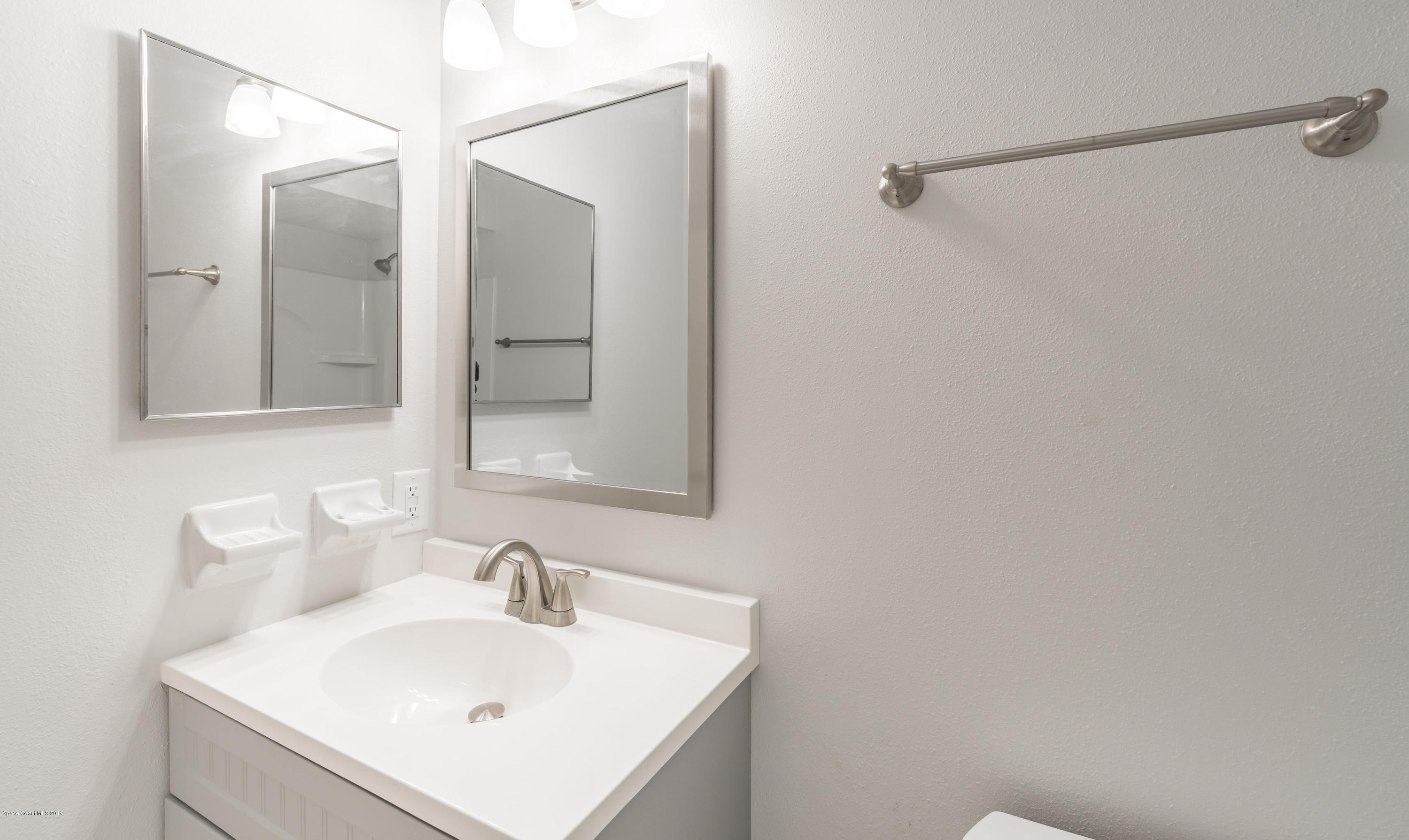 6880 Bryant Road Cocoa, FL 32927 - Photo 14 of 27 6880BryantRd(63of106)-HDR-2