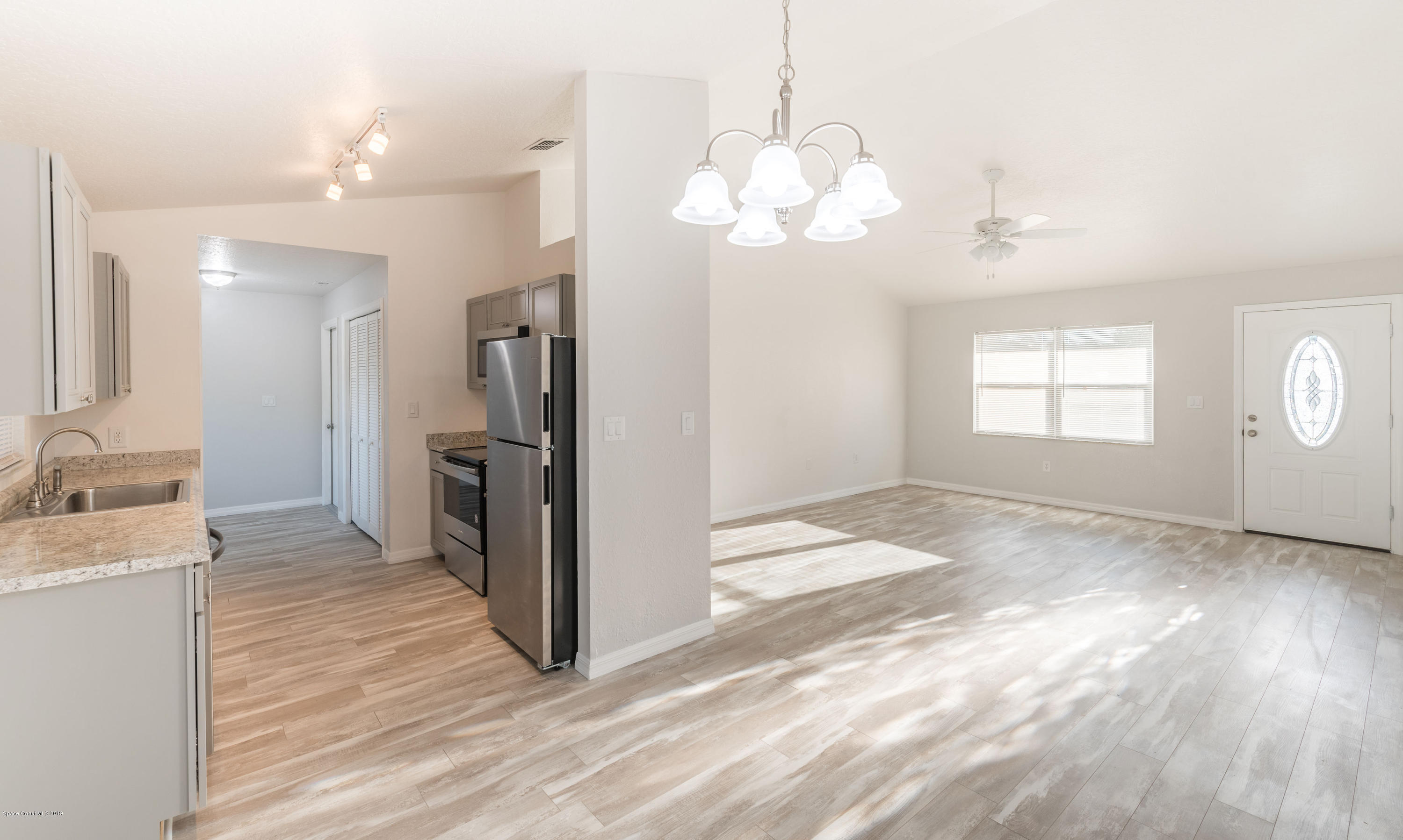 6880 Bryant Road Cocoa, FL 32927 - Photo 8 of 27 6880BryantRd(34of106)-HDR