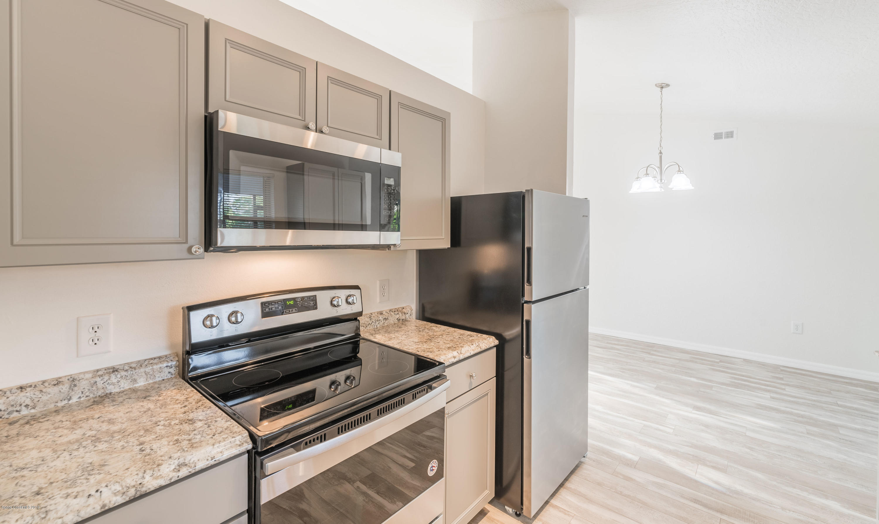 6880 Bryant Road Cocoa, FL 32927 - Photo 10 of 27 6880BryantRd(46of106)-HDR