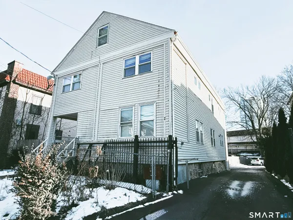 $3,400 | 2 Washington Court, Unit 12, Stamford, CT 06902