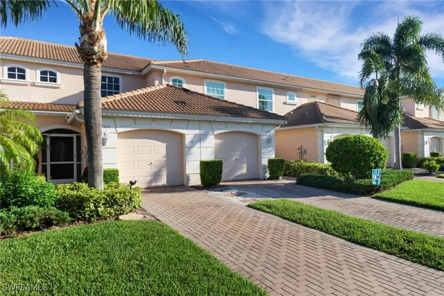 $1,950 | 1369 Weeping Willow Court, Cape Coral, FL 33909