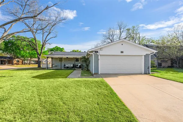 $385,000 | 201 Olive Street, Hurst, TX 76053