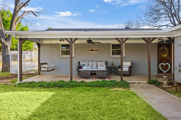 $385,000 | 201 Olive Street, Hurst, TX 76053