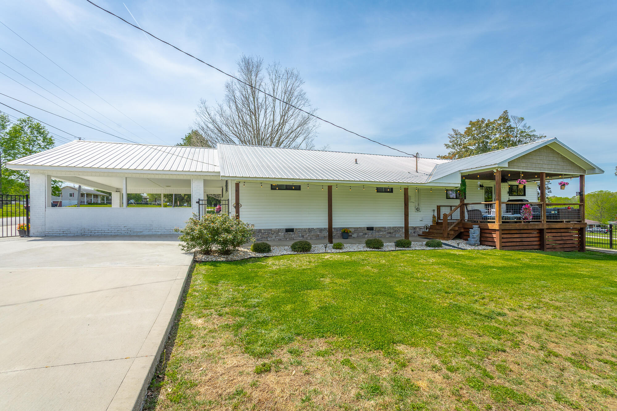 327 Irwin Avenue Decatur, TN 37322 - Photo 63 of 68 327 Irwin Avenue HD-69