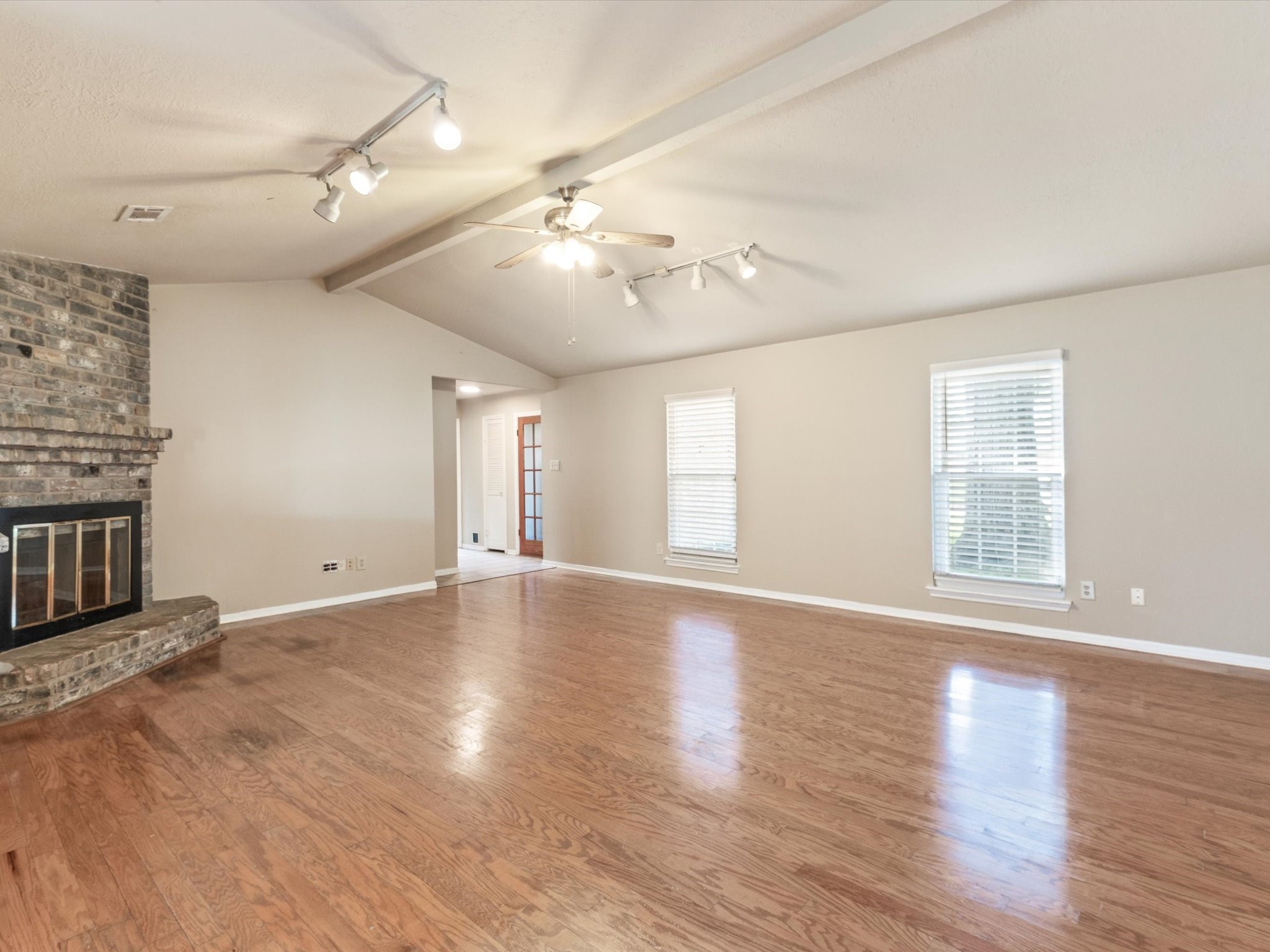 9811 Charter Ridge Drive Houston, TX 77070 - Photo 6 of 30