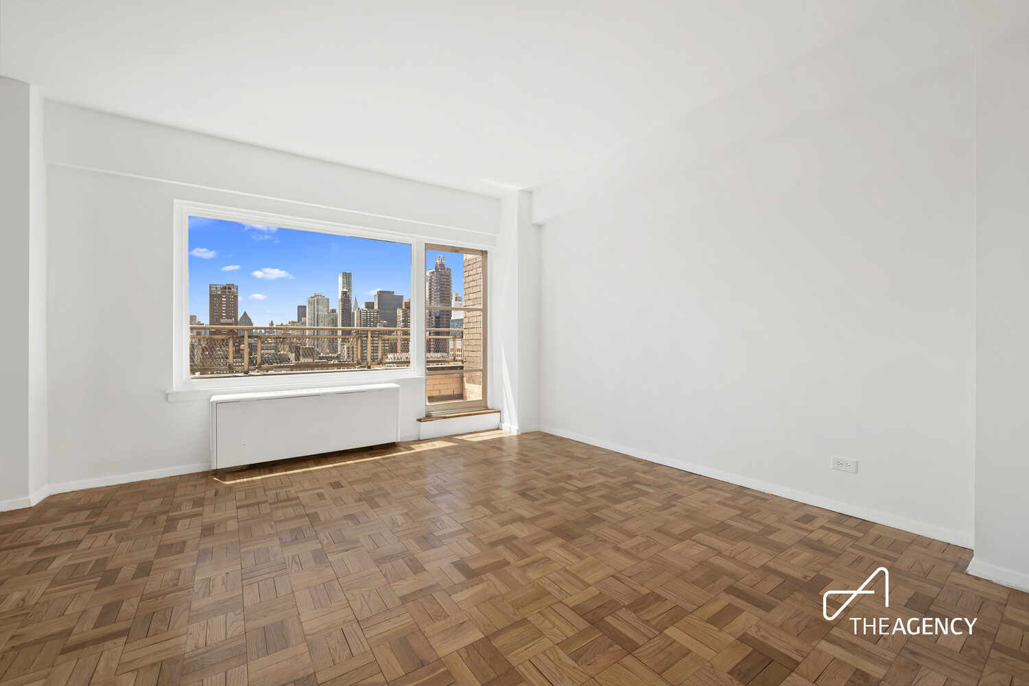 345 East 69th Street, Unit PHD Manhattan, NY 10021 - Photo 4 of 15