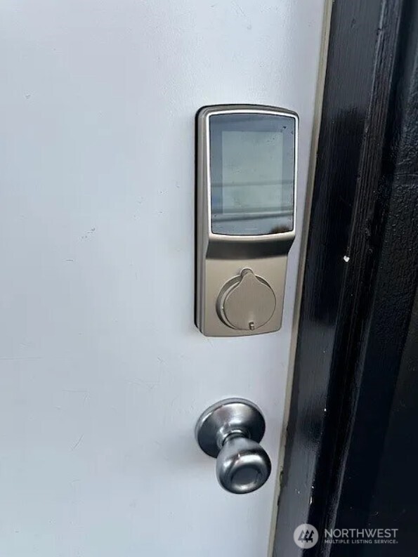 118 4th Avenue Southeast, Unit 118 Puyallup, WA 98372 - Photo 6 of 14