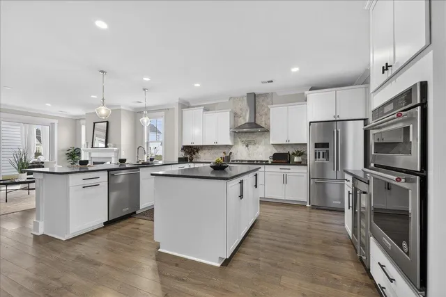 $725,000 | 274 Great Lawn Drive, Summerville, SC 29486