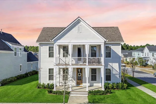 $725,000 | 274 Great Lawn Drive, Summerville, SC 29486