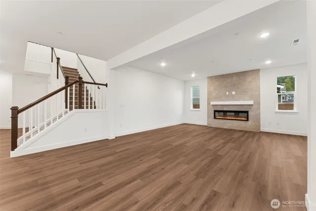 $849,990 | 18023 139th Place East, Unit 18, Puyallup, WA 98374