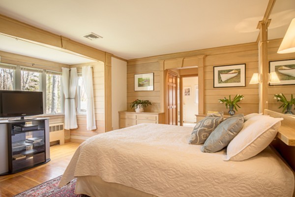 21 Rockwood Road Hingham, MA 02043 - Photo 12 of 27 Gallery Image 12