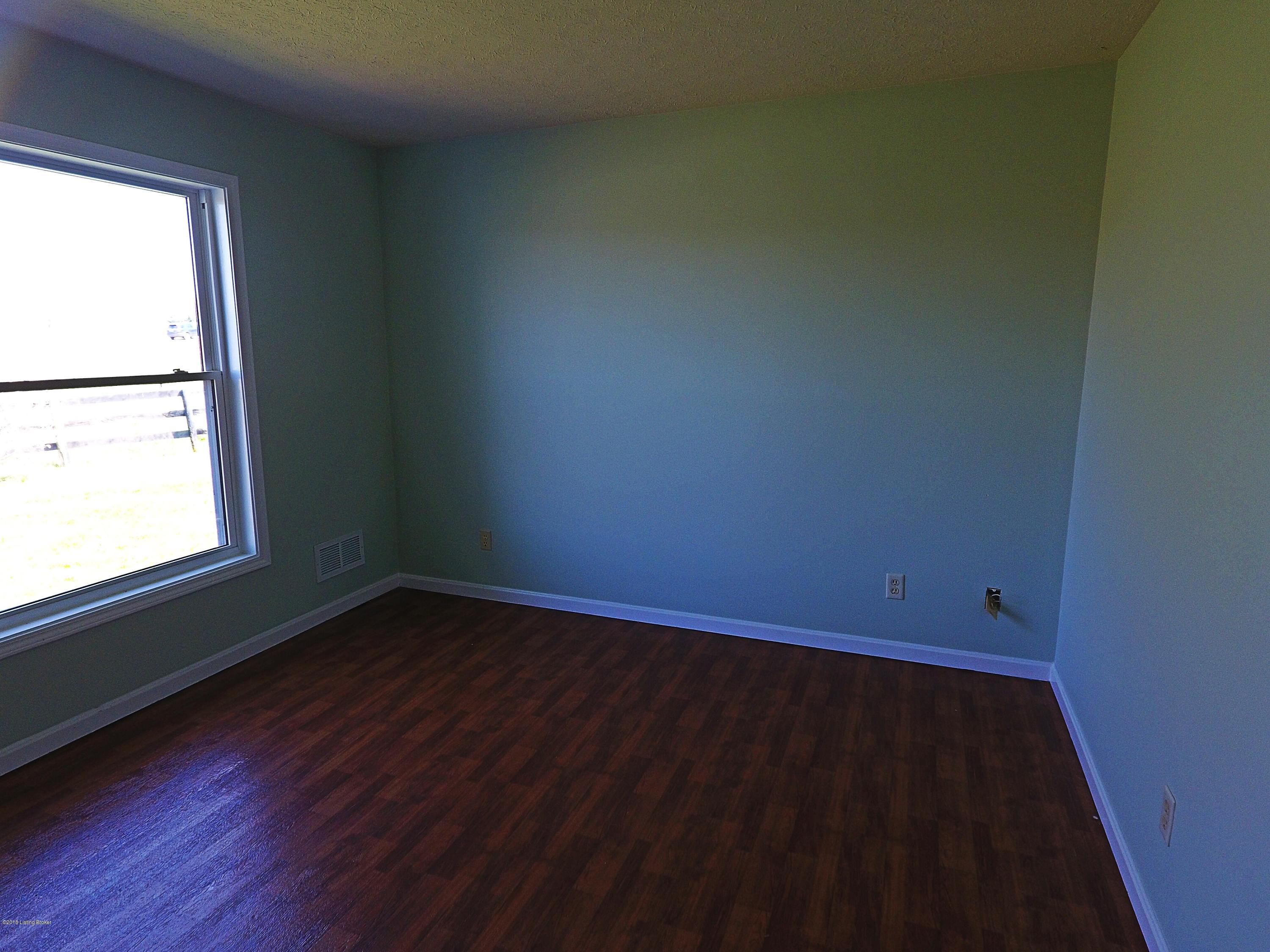 7085 Smithfield Road Smithfield, KY 40068 - Photo 29 of 41 Photo Apr 13, 6 25 46 PM