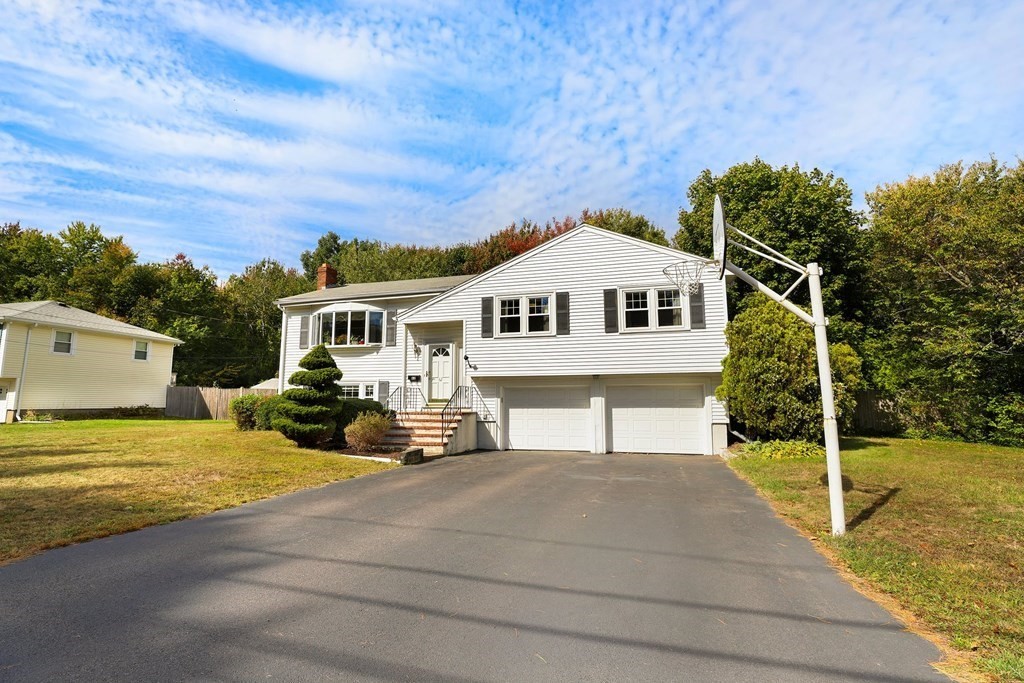 62 Alida Road Braintree, MA 02184 - Photo 3 of 31 Gallery Image 3