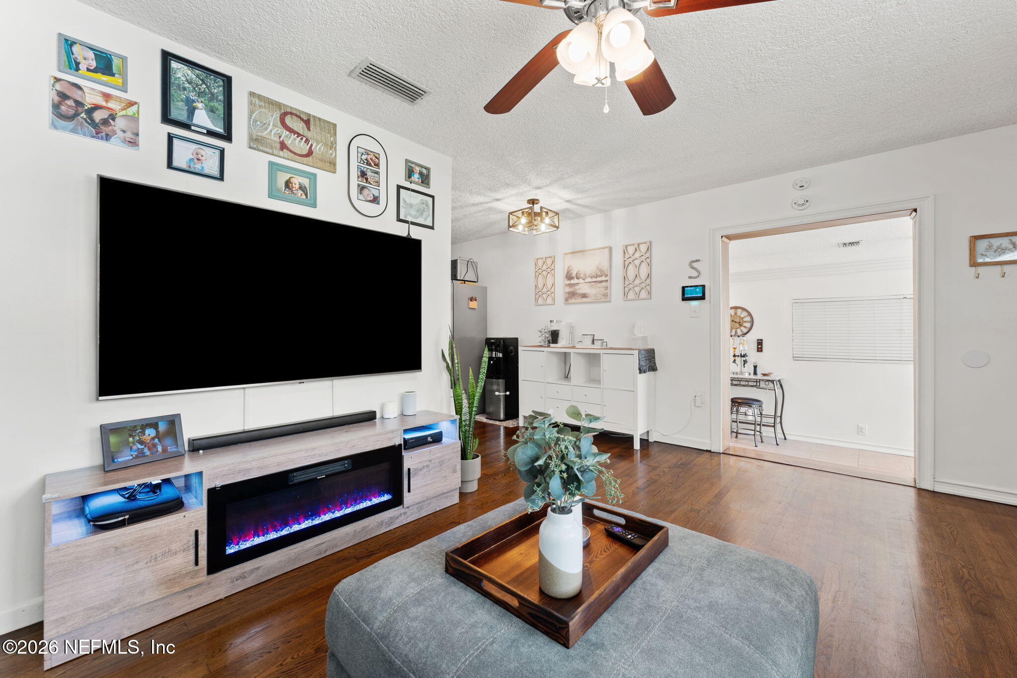 5825 Ovella Road Jacksonville, FL 32244 - Photo 3 of 31 9-web-or-mls-DSC01213