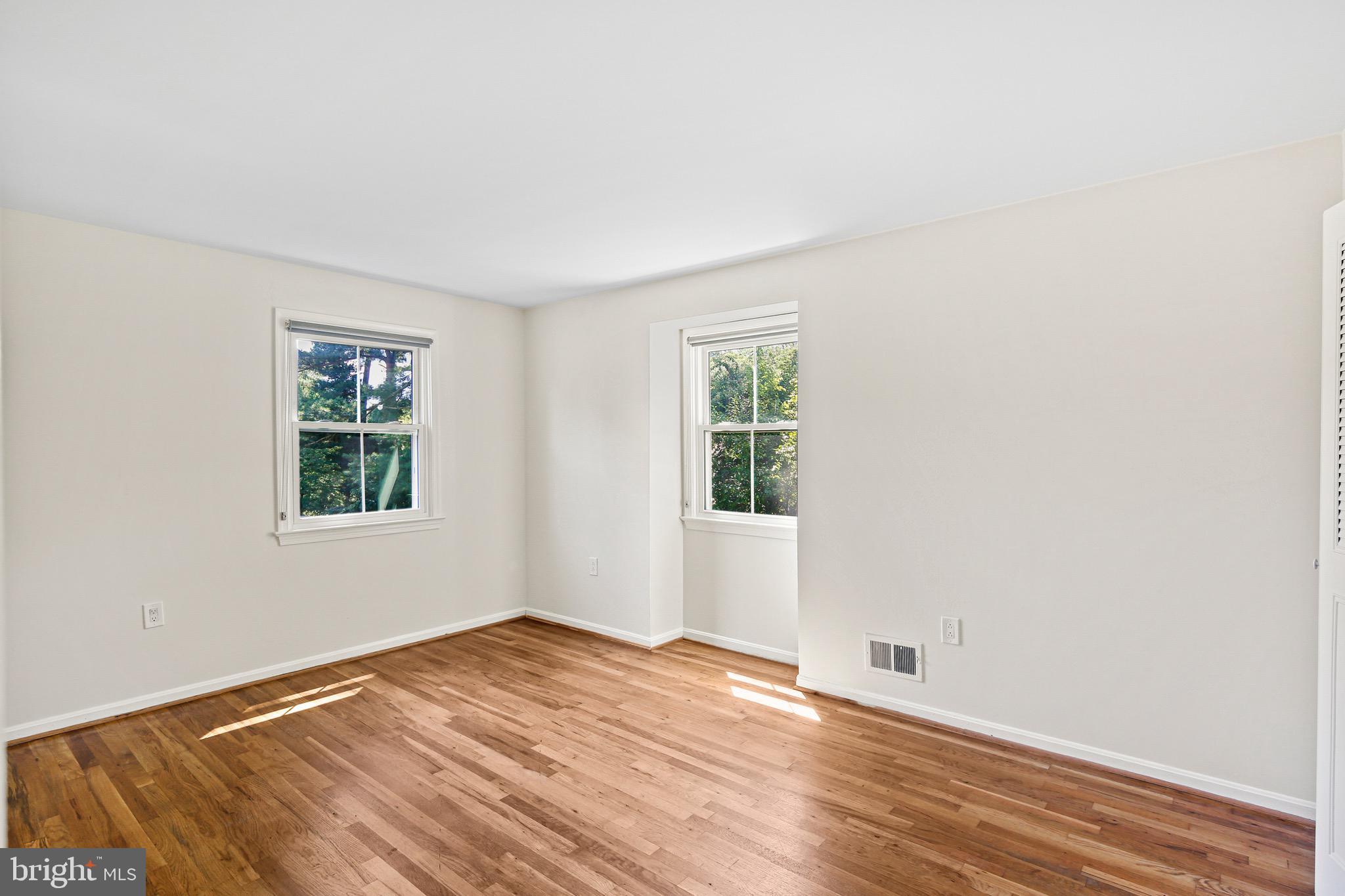 12505 Arbor View Terrace Silver Spring, MD 20902 - Photo 27 of 44 Gallery Image 27