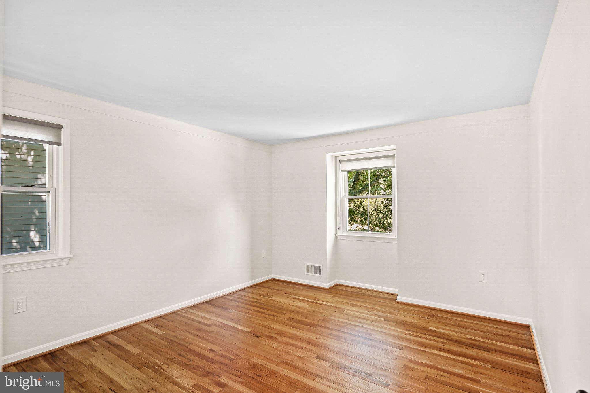 12505 Arbor View Terrace Silver Spring, MD 20902 - Photo 28 of 44 Gallery Image 28
