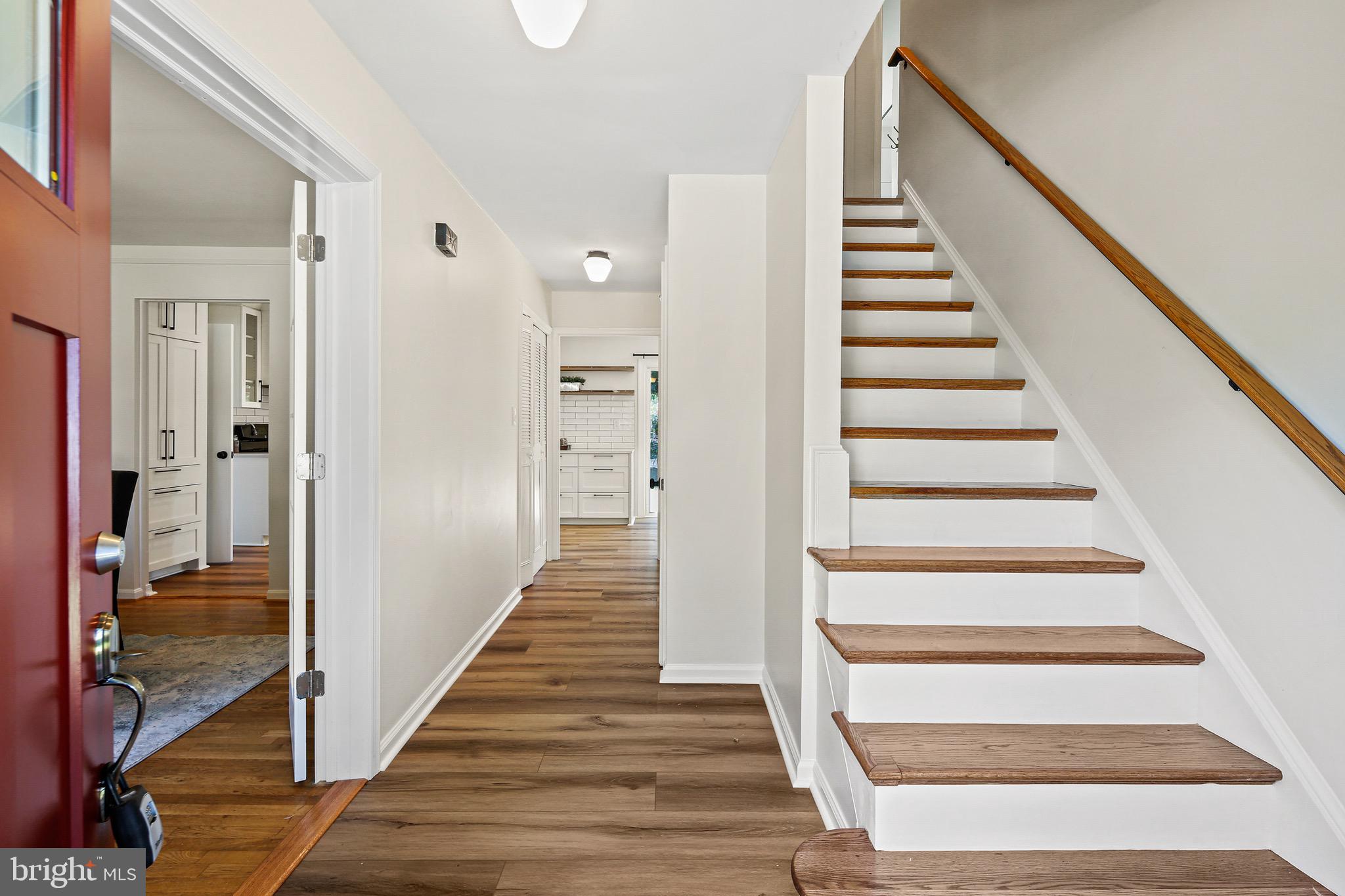 12505 Arbor View Terrace Silver Spring, MD 20902 - Photo 4 of 44 Gallery Image 4