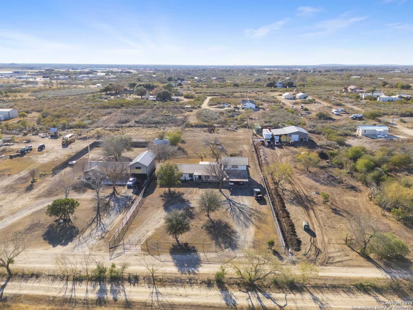 210 Barnes Road Uvalde, TX 78801 - Photo 49 of 50