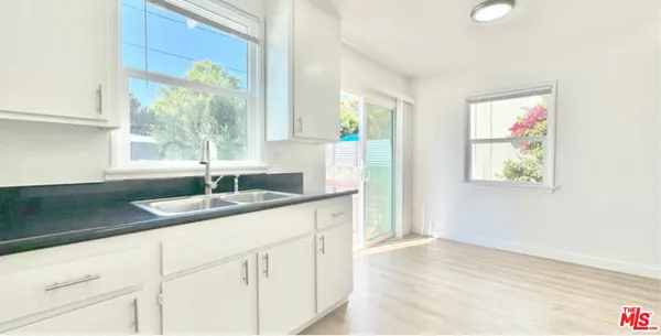 $3,500,000 | 6537 Woodley Avenue, Van Nuys, CA 91406