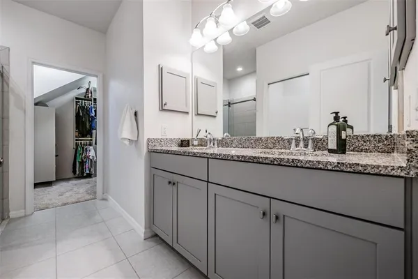 $365,000 | 5607 Hometown Lane, Lithia, FL 33547