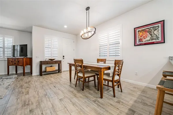 $365,000 | 5607 Hometown Lane, Lithia, FL 33547