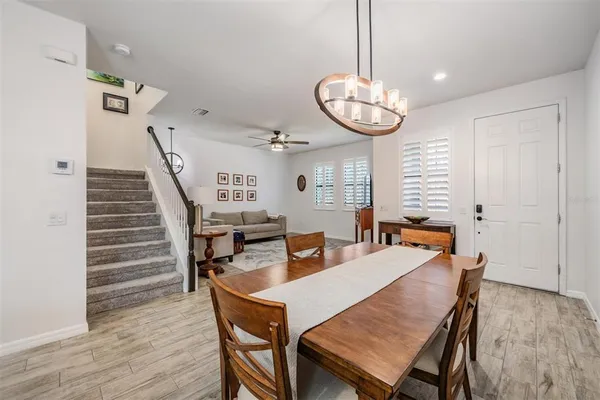 $365,000 | 5607 Hometown Lane, Lithia, FL 33547