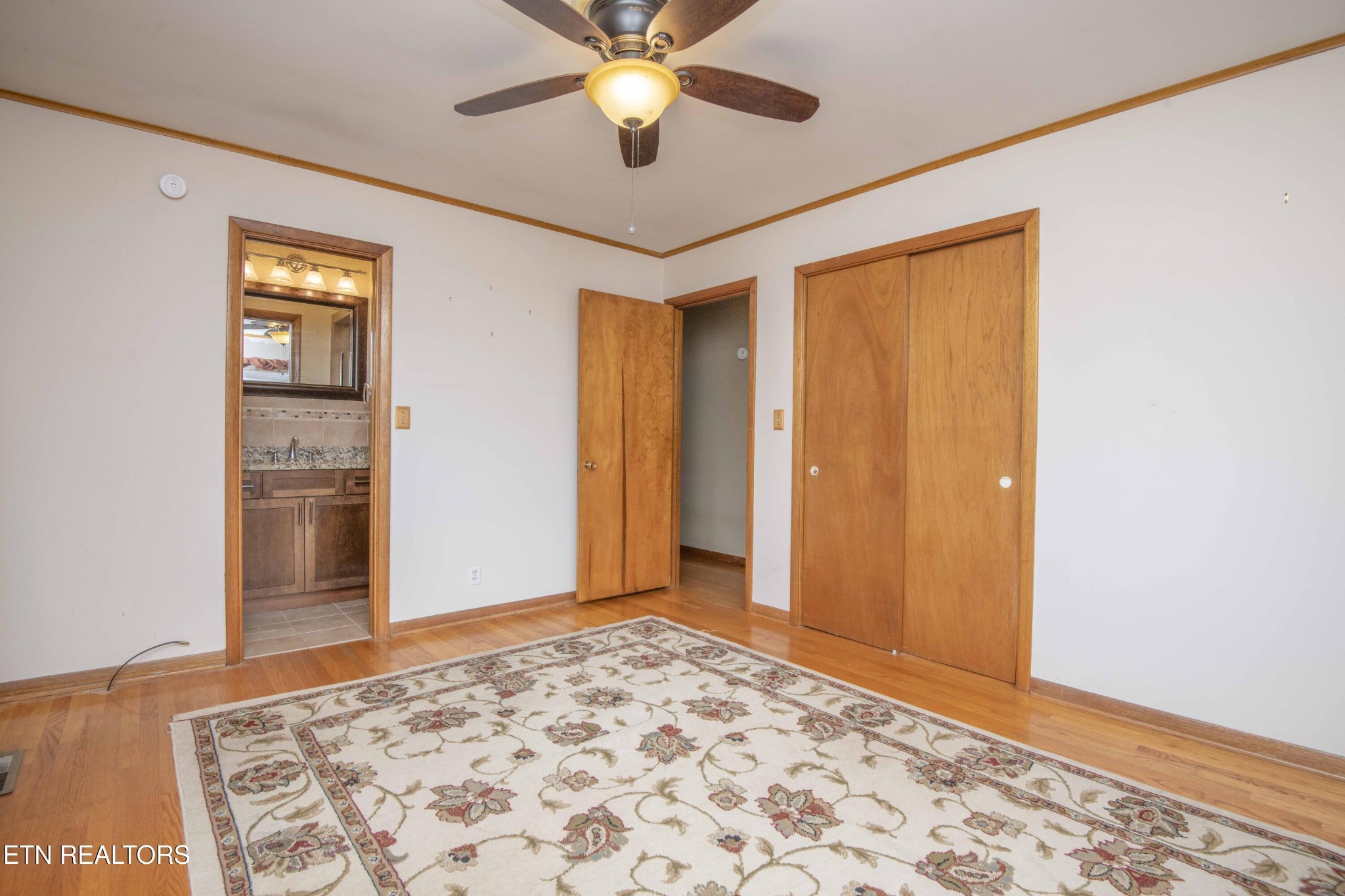 5409 Inwood Road Northwest Knoxville, TN 37921 - Photo 17 of 47 a view of an empty room