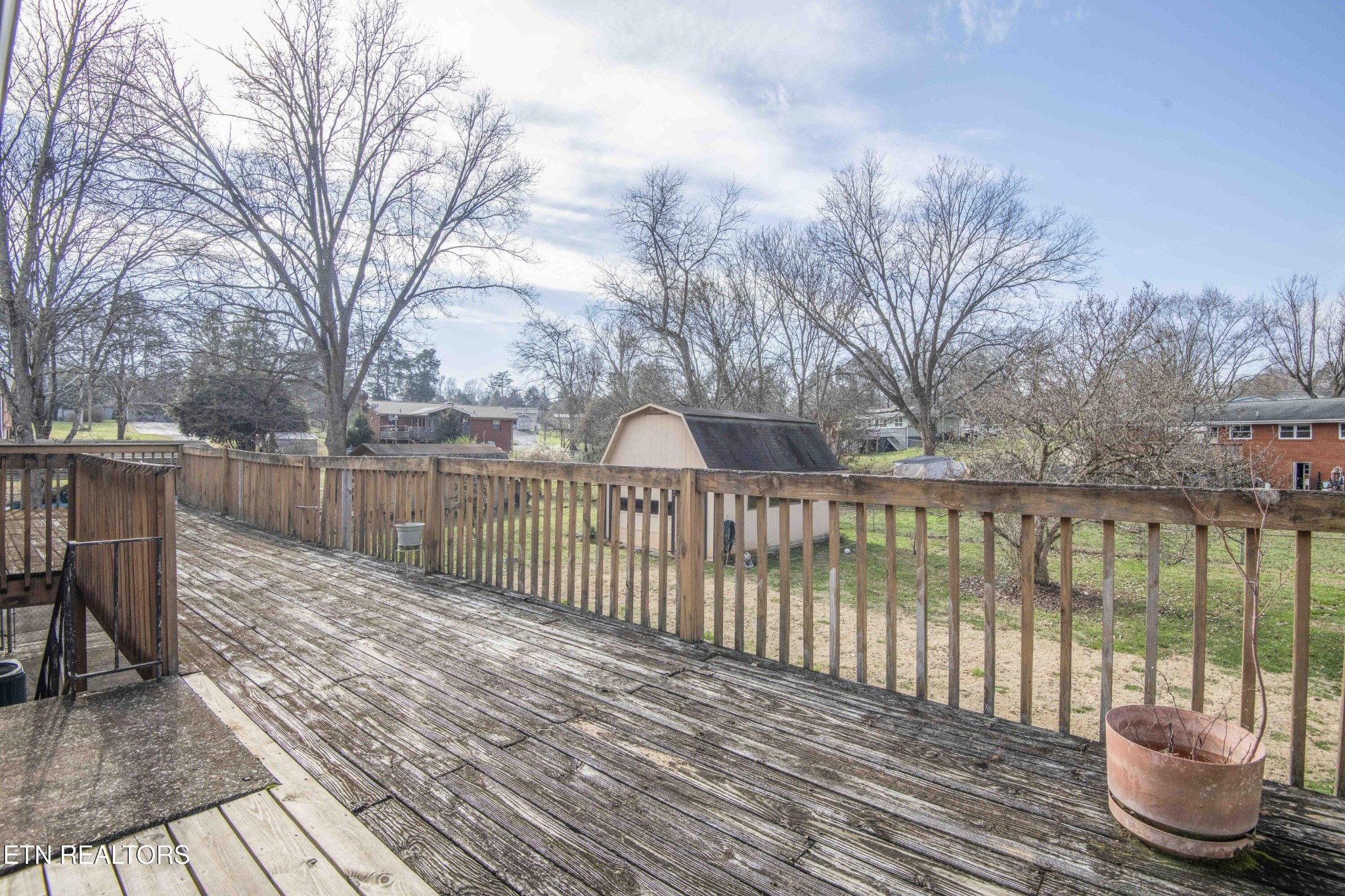 5409 Inwood Road Northwest Knoxville, TN 37921 - Photo 35 of 47 a balcony with wooden floor