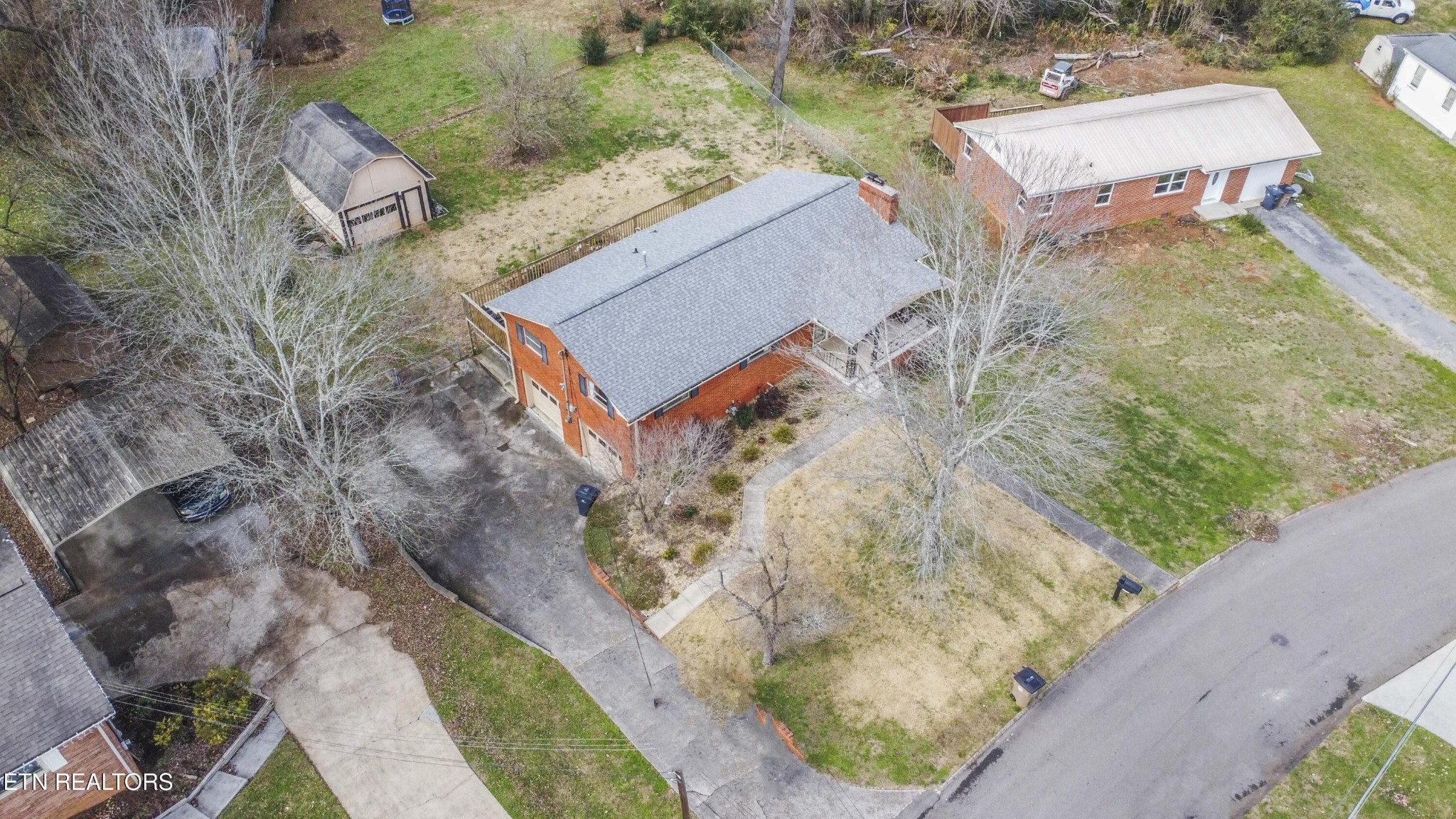5409 Inwood Road Northwest Knoxville, TN 37921 - Photo 45 of 47 an aerial view of a house with a yard