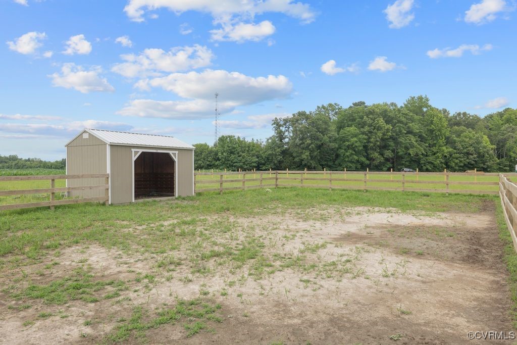 9530 Dabneys Mill Road Manquin, VA 23106 - Photo 28 of 40 View of Paddocks with run-in
