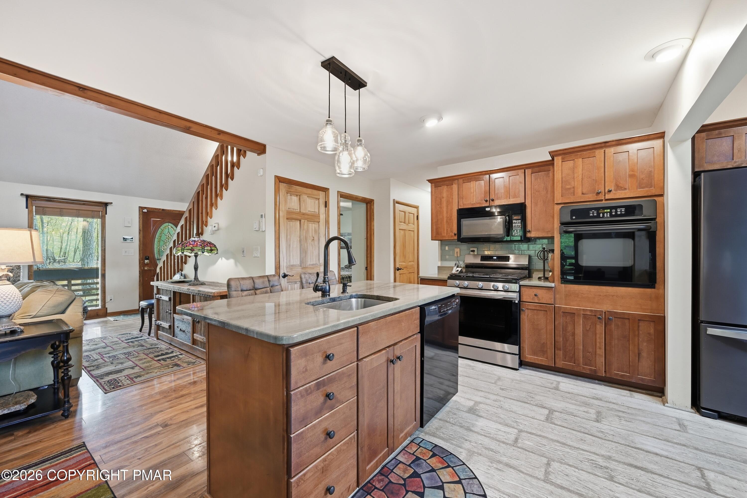342 Gold Key Road Milford, PA 18337 - Photo 11 of 47 031-020_DSC_8771