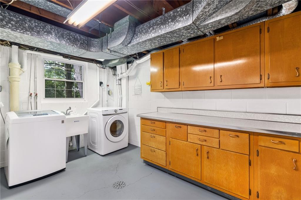 199 Farmington Road Pittsburgh, PA 15215 - Photo 36 of 46