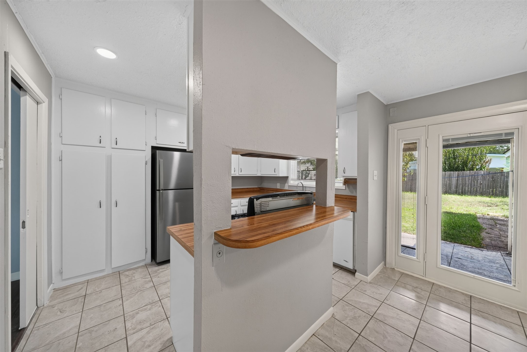 2110 Ridgemore Drive Houston, TX 77055 - Photo 13 of 39 Gallery Image 13