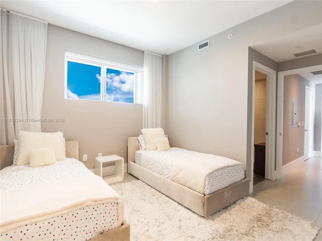 $1,400,000 | 2900 Northeast 7th Avenue, Unit 3904, Miami, FL 33137