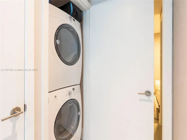 $1,400,000 | 2900 Northeast 7th Avenue, Unit 3904, Miami, FL 33137