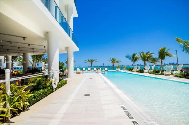 $1,400,000 | 2900 Northeast 7th Avenue, Unit 3904, Miami, FL 33137