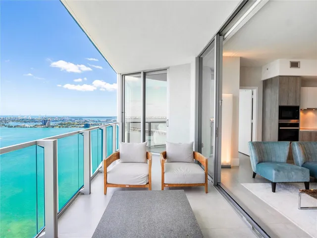 $1,400,000 | 2900 Northeast 7th Avenue, Unit 3904, Miami, FL 33137
