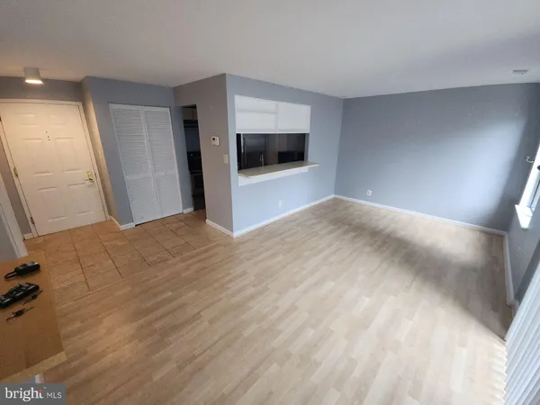 $2,400 | 1020 North Stafford Street, Unit 309, Arlington, VA 22203